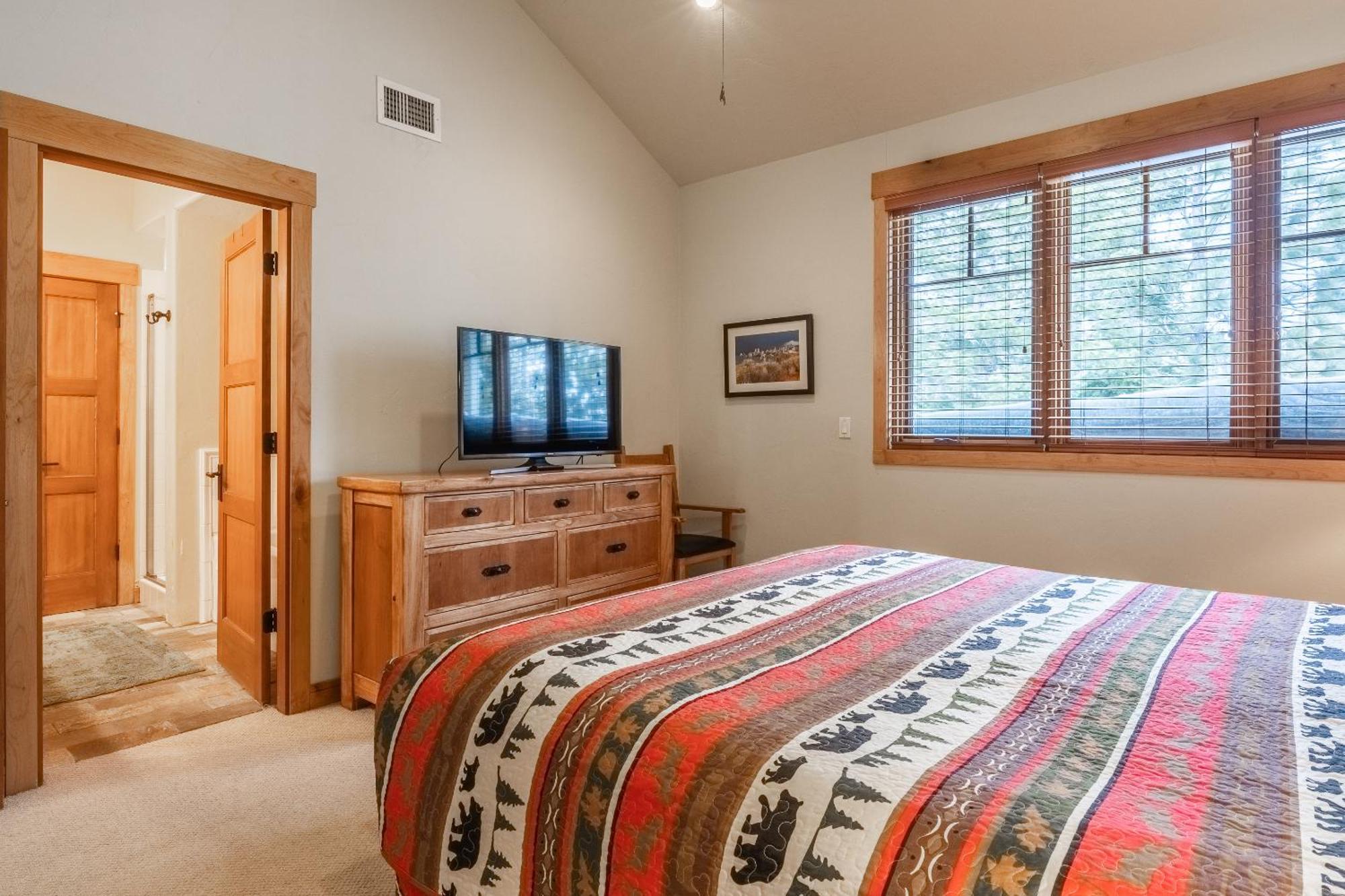 Willa Upscale 4 Bed, 3 Bath At The Woodwinds With Amazing Mountain Views And Golf Course Access And Private Hot Tub And Garage Sleeps 10 Mammoth Lakes Zewnętrze zdjęcie